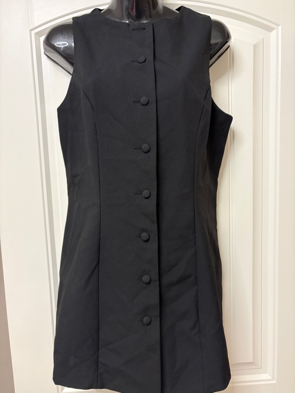SHEIN Black Sleeveless Button-Front Mini Dress